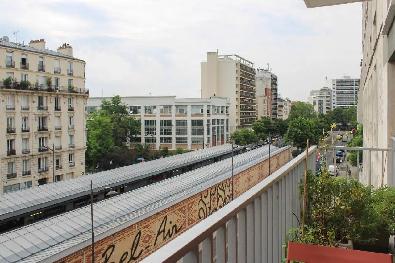 דירה פריז Cocon Lumineux Proche De La Place De La Nation צרפת
