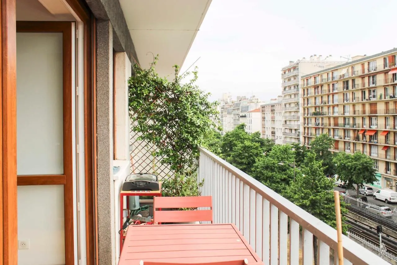 Cocon Lumineux Proche De La Place De La Nation Paris Apartment
